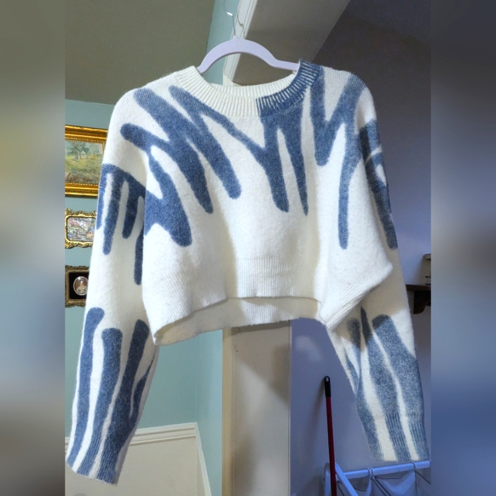 Cropped Fuzzy Sweater